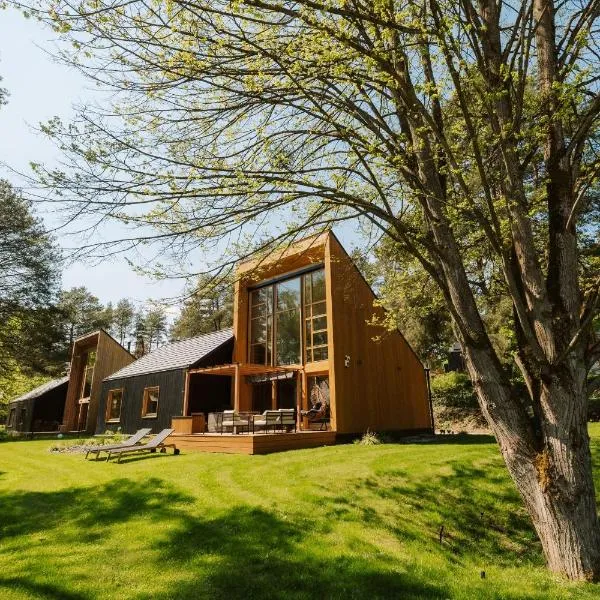 Kalbornia LAKE & SAUNA HOUSE by JWPM